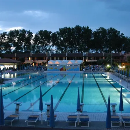 Hotel Tize Village