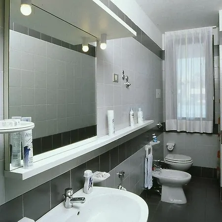 Hotel Tize Village 4*