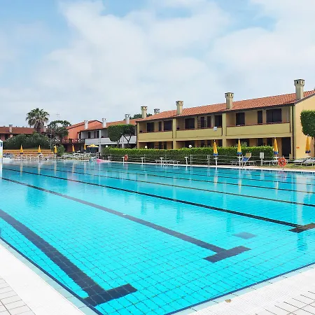 Tize Village Hotel Rosolina